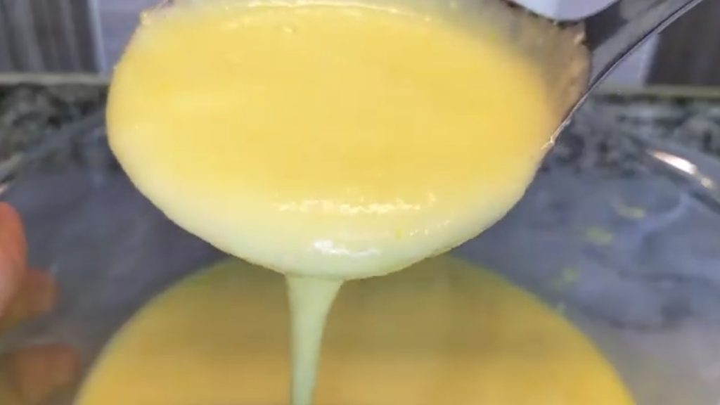 طريقة عمل عصير الليمون على الطريقة التونسية
